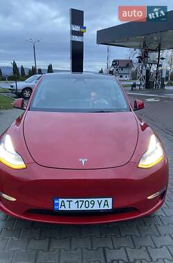 Внедорожник / Кроссовер Tesla Model Y 2021 в 