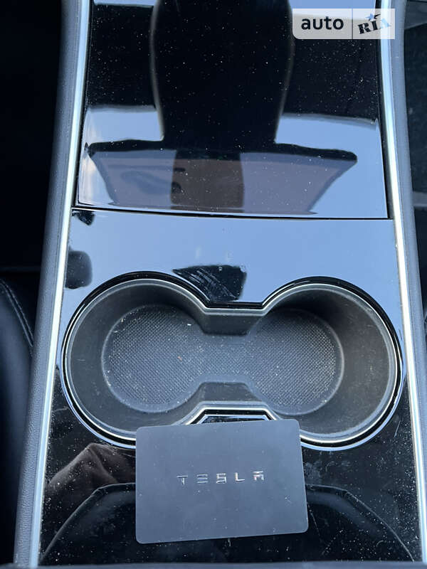 Внедорожник / Кроссовер Tesla Model Y 2020 в Харькове фото 29 Внедорожник / Кроссовер Tesla Model Y 2020 в Харькове