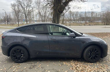Внедорожник / Кроссовер Tesla Model Y 2022 в 