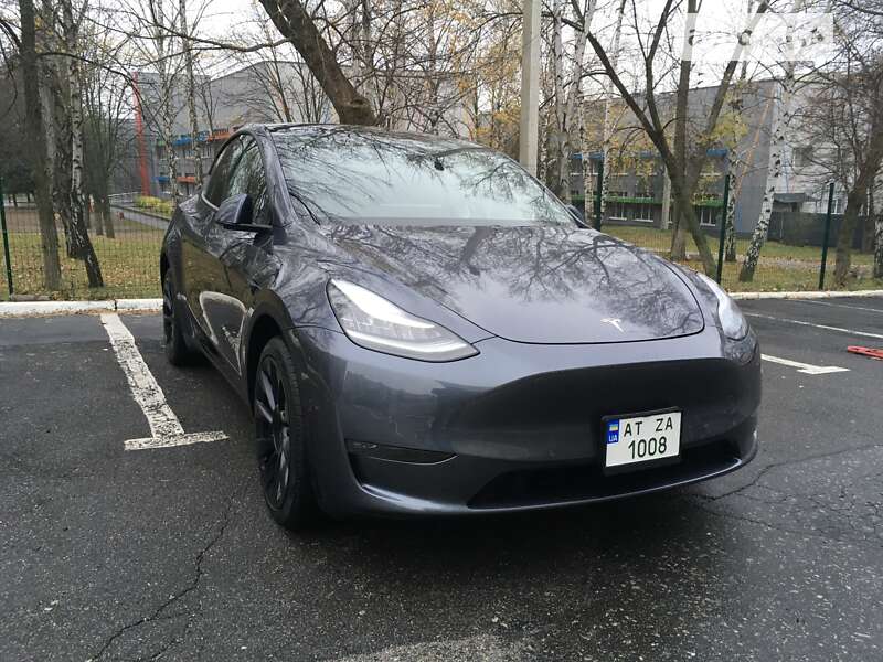 Внедорожник / Кроссовер Tesla Model Y 2020 в Киеве