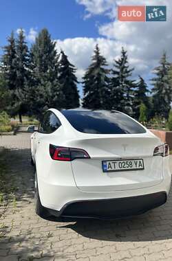 Внедорожник / Кроссовер Tesla Model Y 2021 в Ивано-Франковске