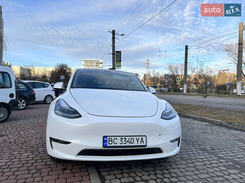 Внедорожник / Кроссовер Tesla Model Y 2022 в Львове