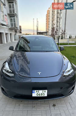 Внедорожник / Кроссовер Tesla Model Y 2021 в Киеве