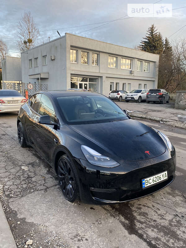 Внедорожник / Кроссовер Tesla Model Y 2022 в 