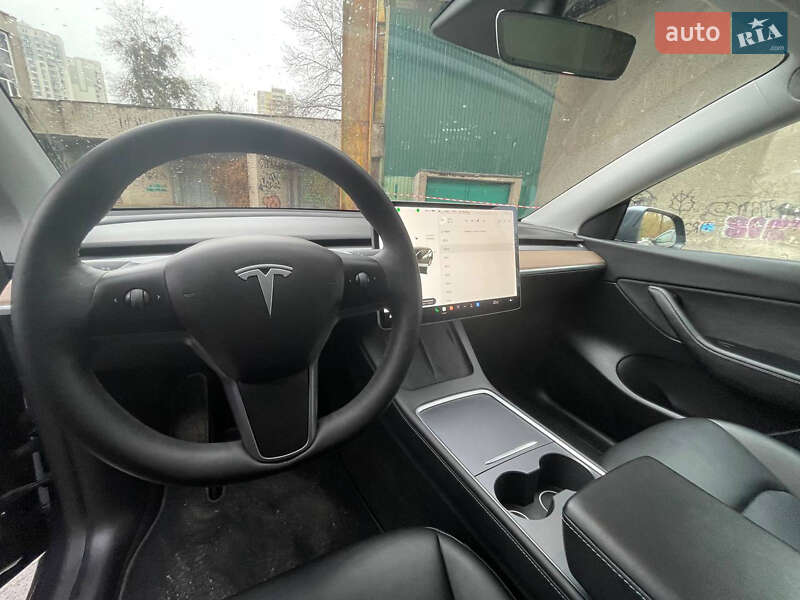 Внедорожник / Кроссовер Tesla Model Y 2021 в Киеве фото 11 Внедорожник / Кроссовер Tesla Model Y 2021 в Киеве