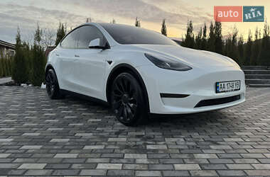 Внедорожник / Кроссовер Tesla Model Y 2022 в Киеве