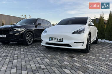 Внедорожник / Кроссовер Tesla Model Y 2022 в Киеве