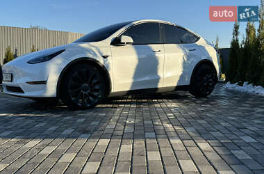 Внедорожник / Кроссовер Tesla Model Y 2022 в Киеве