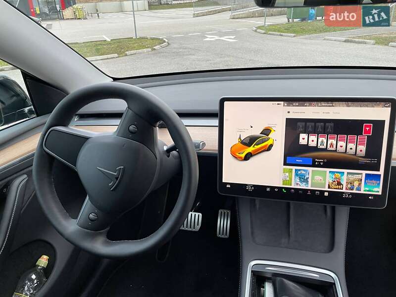 Внедорожник / Кроссовер Tesla Model Y 2022 в Николаеве