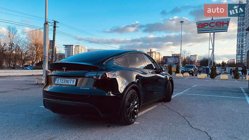 Внедорожник / Кроссовер Tesla Model Y 2022 в Львове