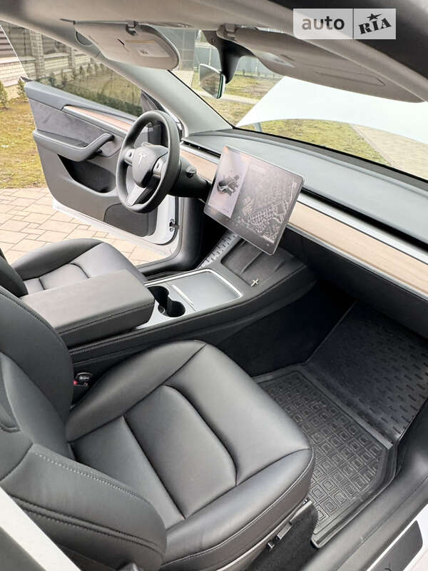 Внедорожник / Кроссовер Tesla Model Y 2023 в Ивано-Франковске фото 31 Внедорожник / Кроссовер Tesla Model Y 2023 в Ивано-Франковске