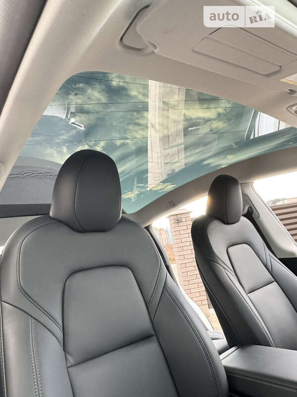 Внедорожник / Кроссовер Tesla Model Y 2023 в Ивано-Франковске фото 35 Внедорожник / Кроссовер Tesla Model Y 2023 в Ивано-Франковске