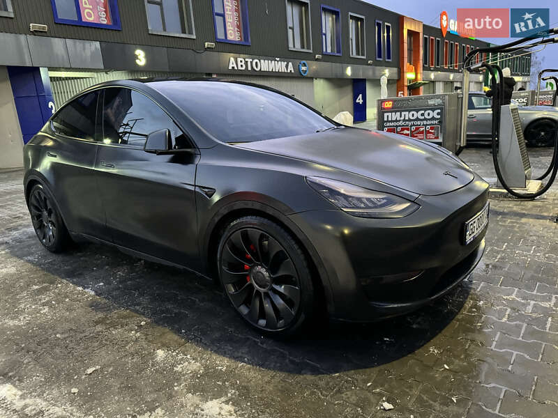 Позашляховик / Кросовер Tesla Model Y 2020 в Тернополі