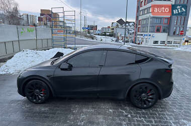 Внедорожник / Кроссовер Tesla Model Y 2020 в Тернополе