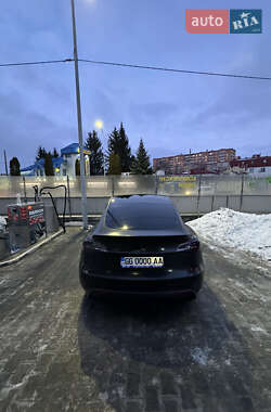 Внедорожник / Кроссовер Tesla Model Y 2020 в Тернополе