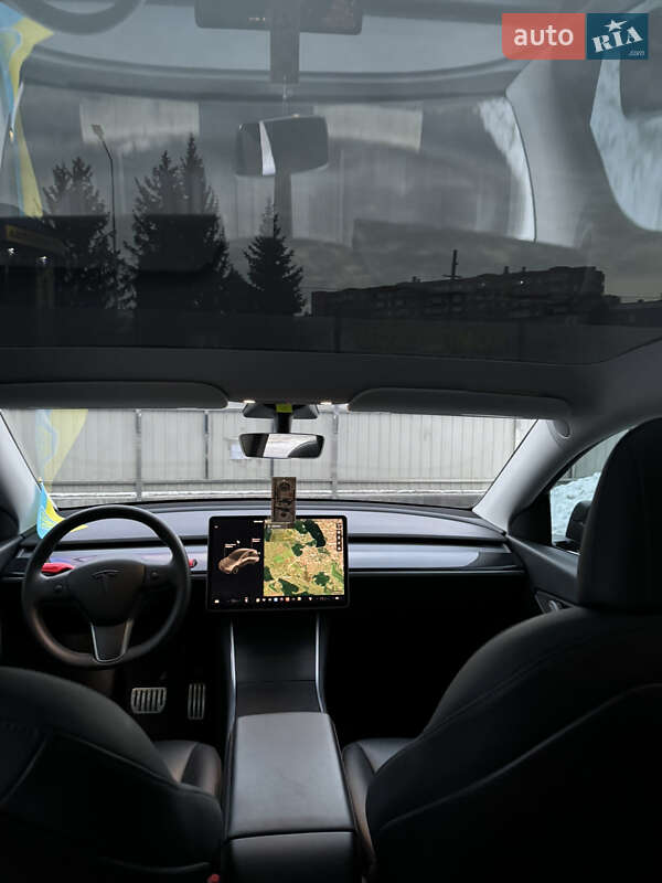 Позашляховик / Кросовер Tesla Model Y 2020 в Тернополі