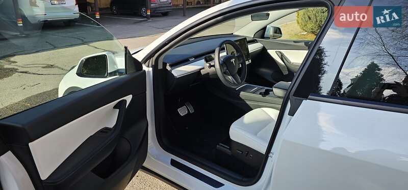 Внедорожник / Кроссовер Tesla Model Y 2022 в Запорожье фото 26 Внедорожник / Кроссовер Tesla Model Y 2022 в Запорожье