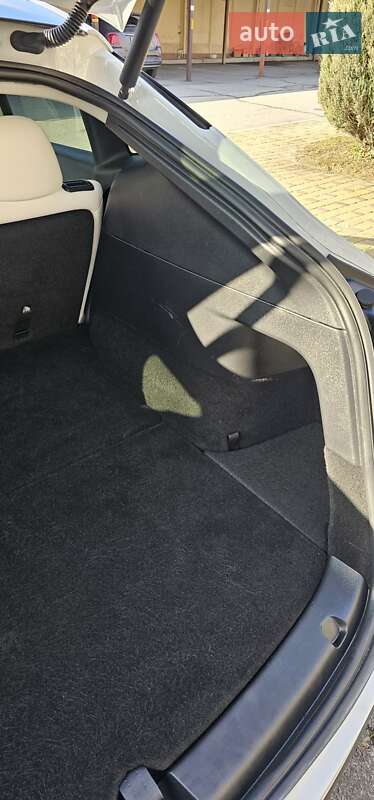 Внедорожник / Кроссовер Tesla Model Y 2022 в Запорожье фото 50 Внедорожник / Кроссовер Tesla Model Y 2022 в Запорожье