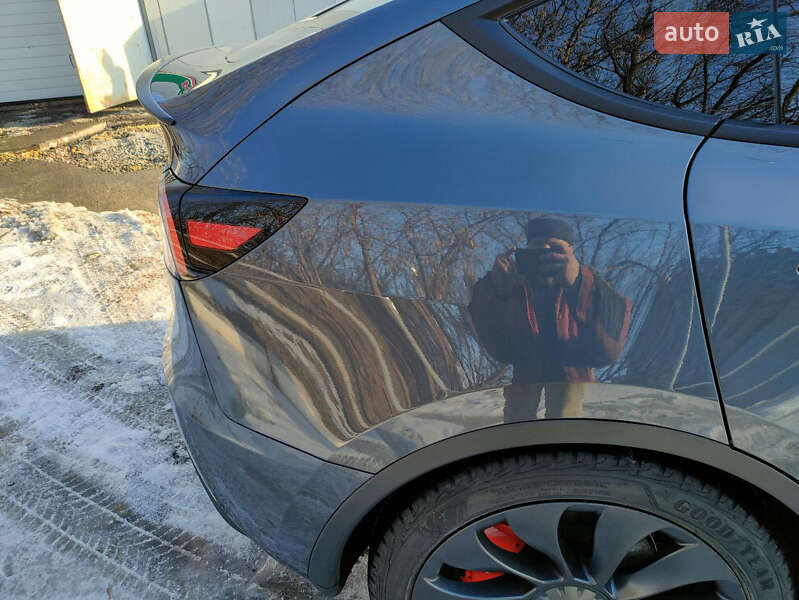 Внедорожник / Кроссовер Tesla Model Y 2020 в Харькове