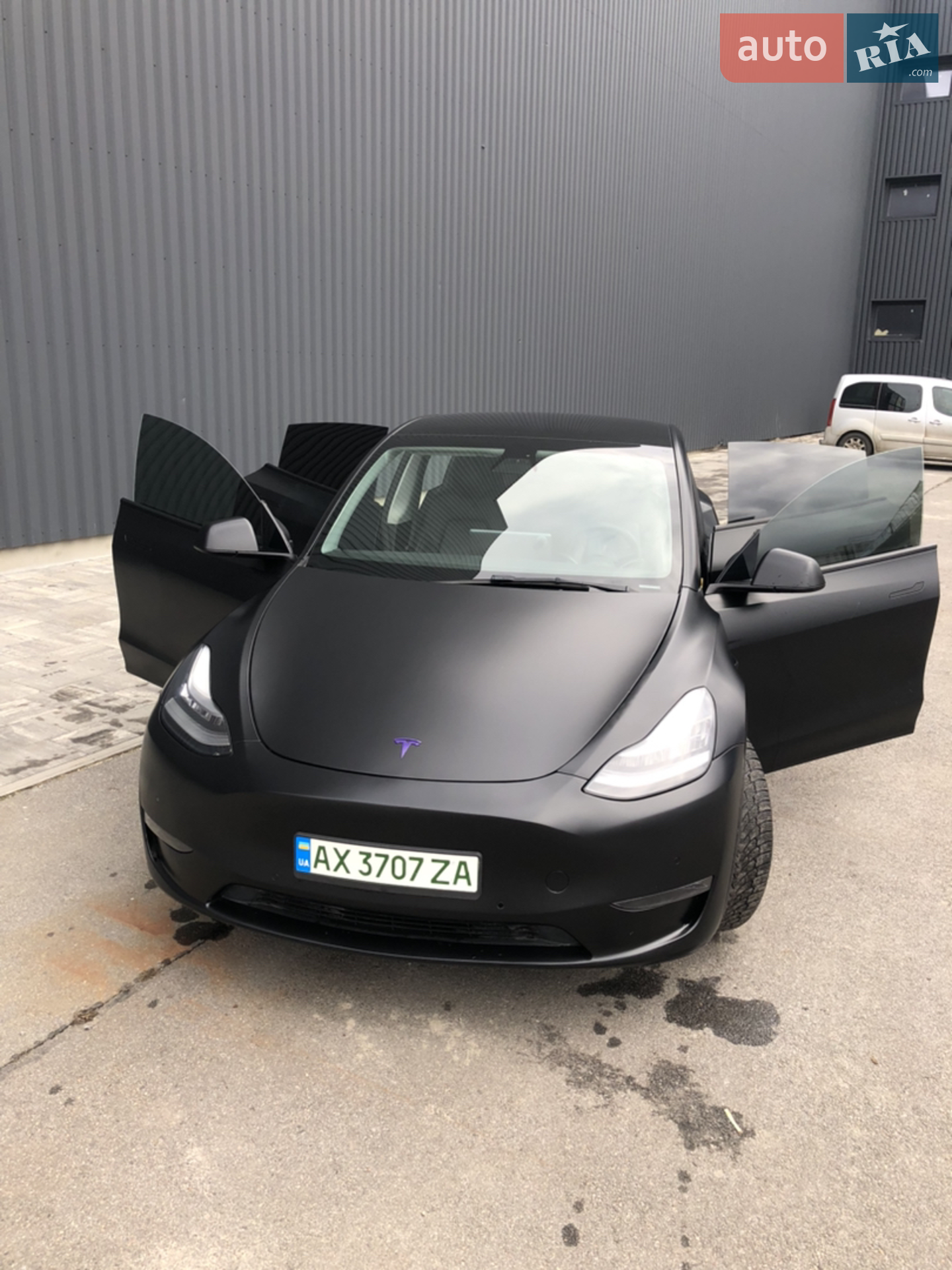 2020 Tesla Model Y - мініатюра 25