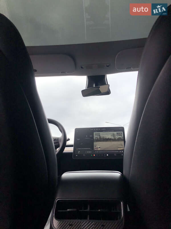 Позашляховик / Кросовер Tesla Model Y 2020 в Харкові