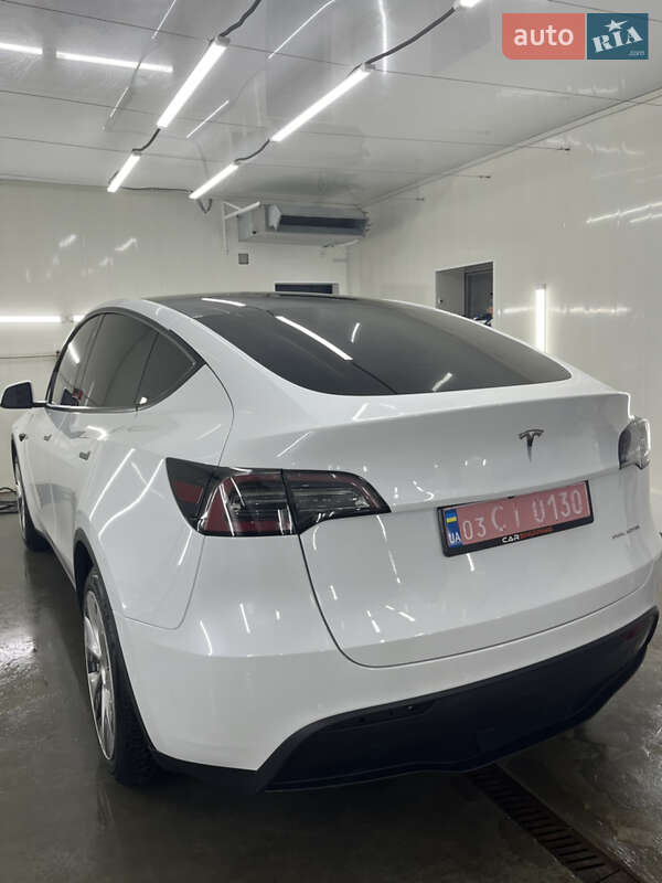 Внедорожник / Кроссовер Tesla Model Y 2020 в Харькове