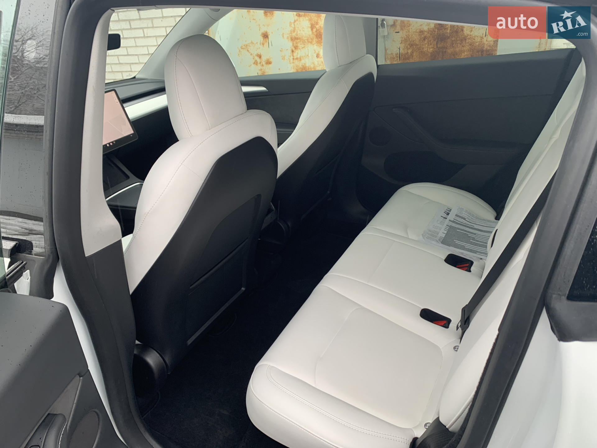 2022 Tesla Model Y - мініатюра 6