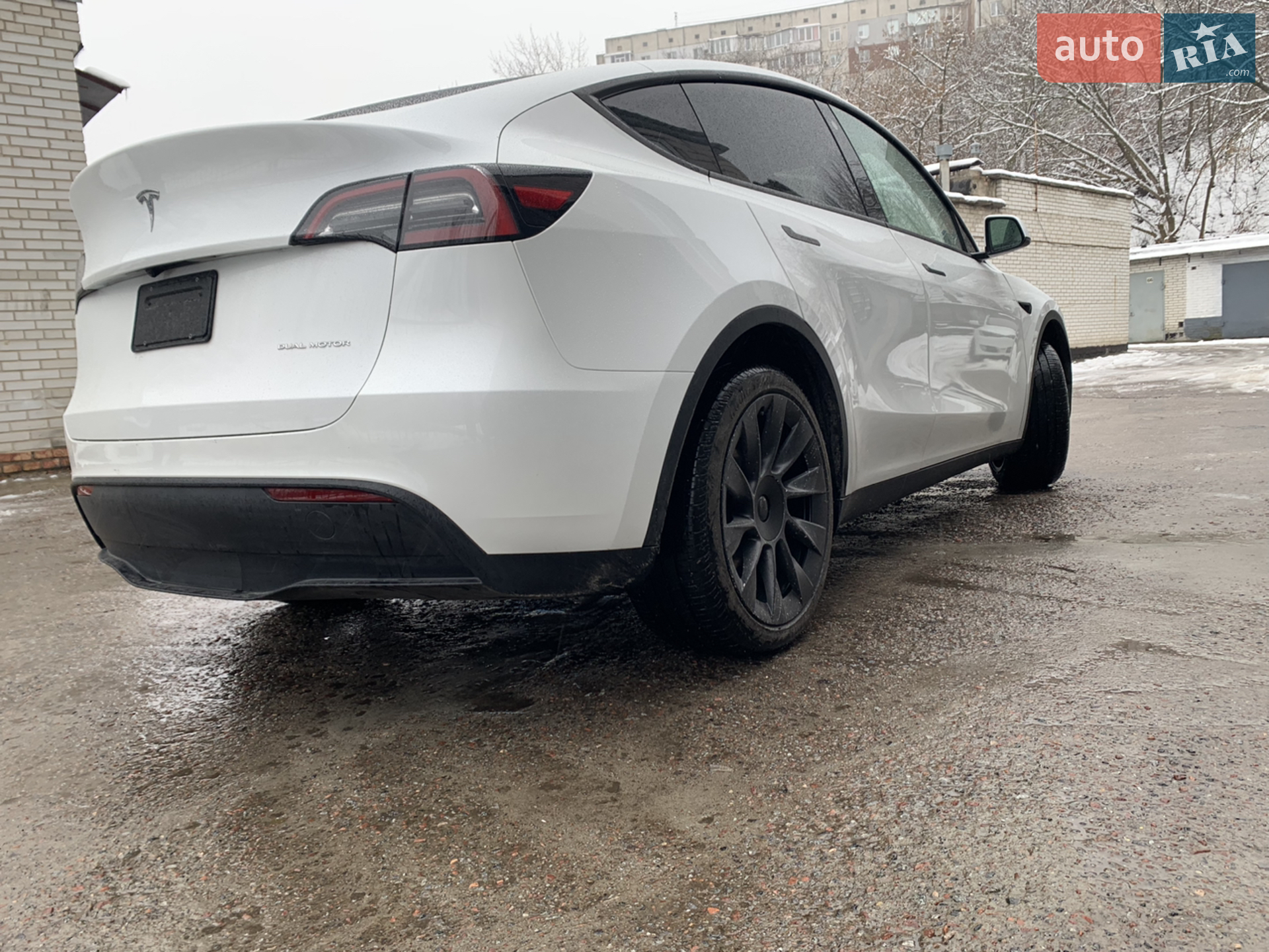 2022 Tesla Model Y - мініатюра 21