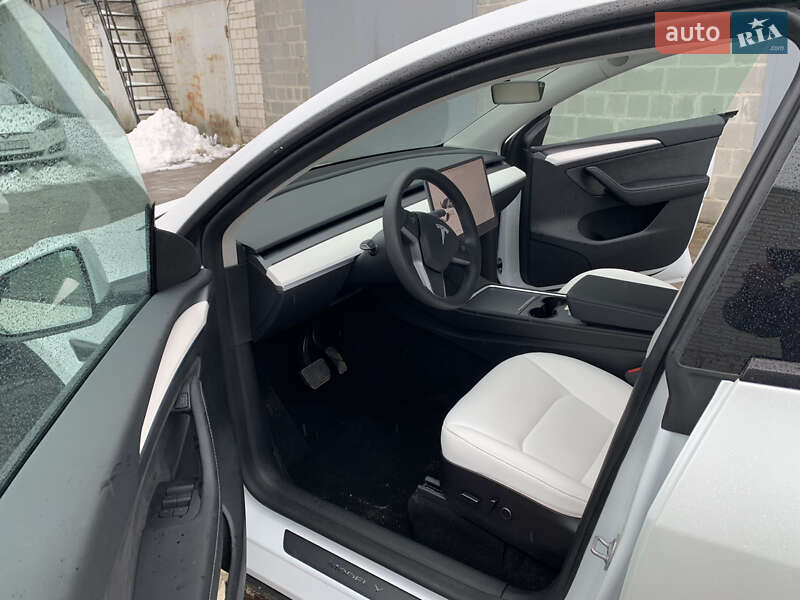 Позашляховик / Кросовер Tesla Model Y 2022 в Білій Церкві