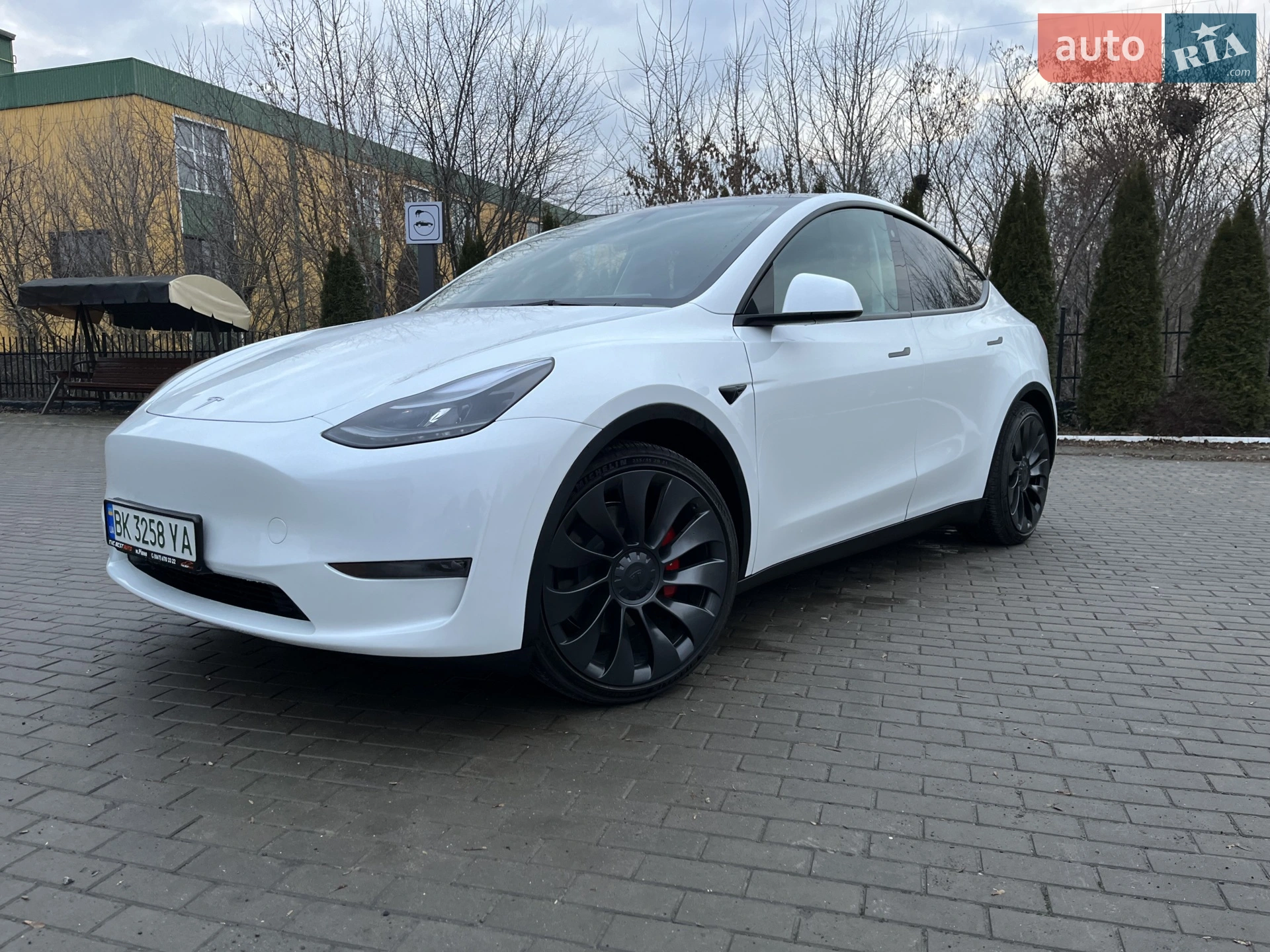 2023 Tesla Model Y - мініатюра 9