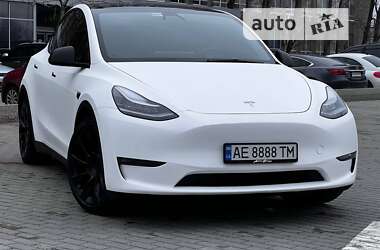 Tesla Model Y 2022