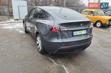 Внедорожник / Кроссовер Tesla Model Y 2021 в Новомосковске