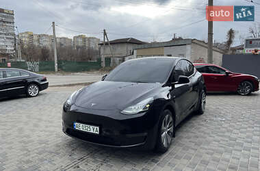 Внедорожник / Кроссовер Tesla Model Y 2022 в Днепре