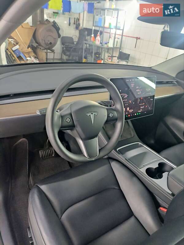 Внедорожник / Кроссовер Tesla Model Y 2022 в Львове фото 22 Внедорожник / Кроссовер Tesla Model Y 2022 в Львове
