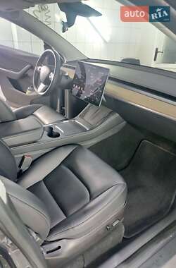Внедорожник / Кроссовер Tesla Model Y 2022 в Львове