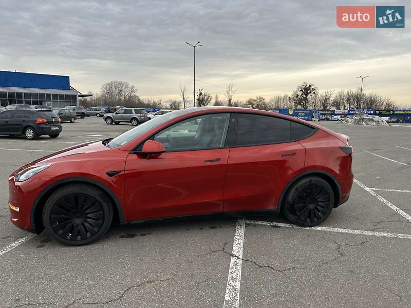 Внедорожник / Кроссовер Tesla Model Y 2020 в Киеве