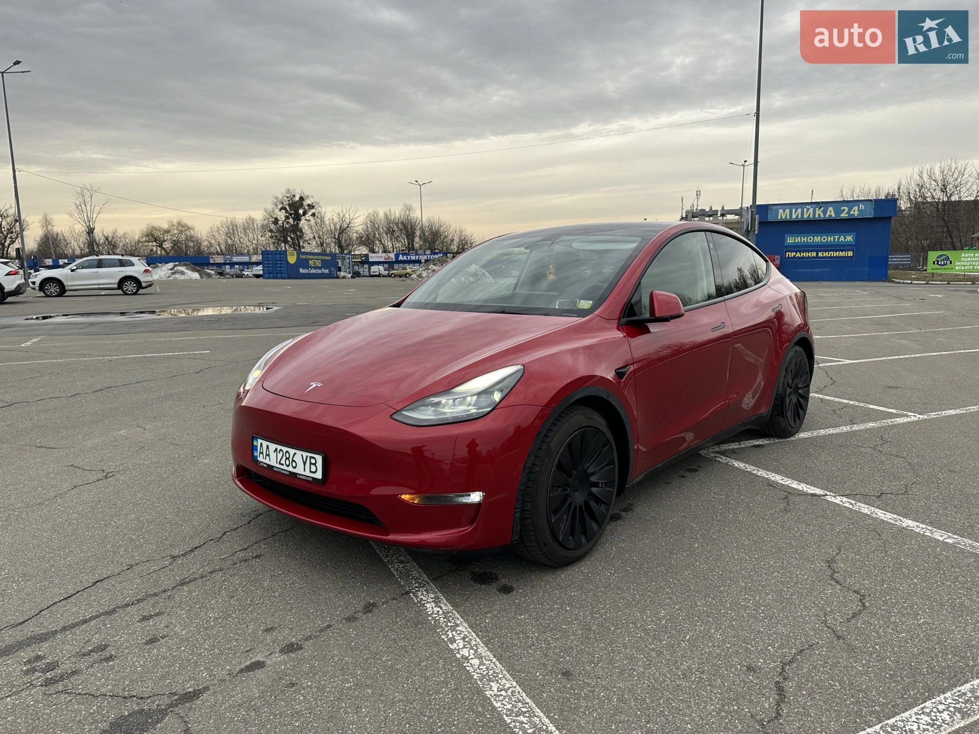 2020 Tesla Model Y - мініатюра 9