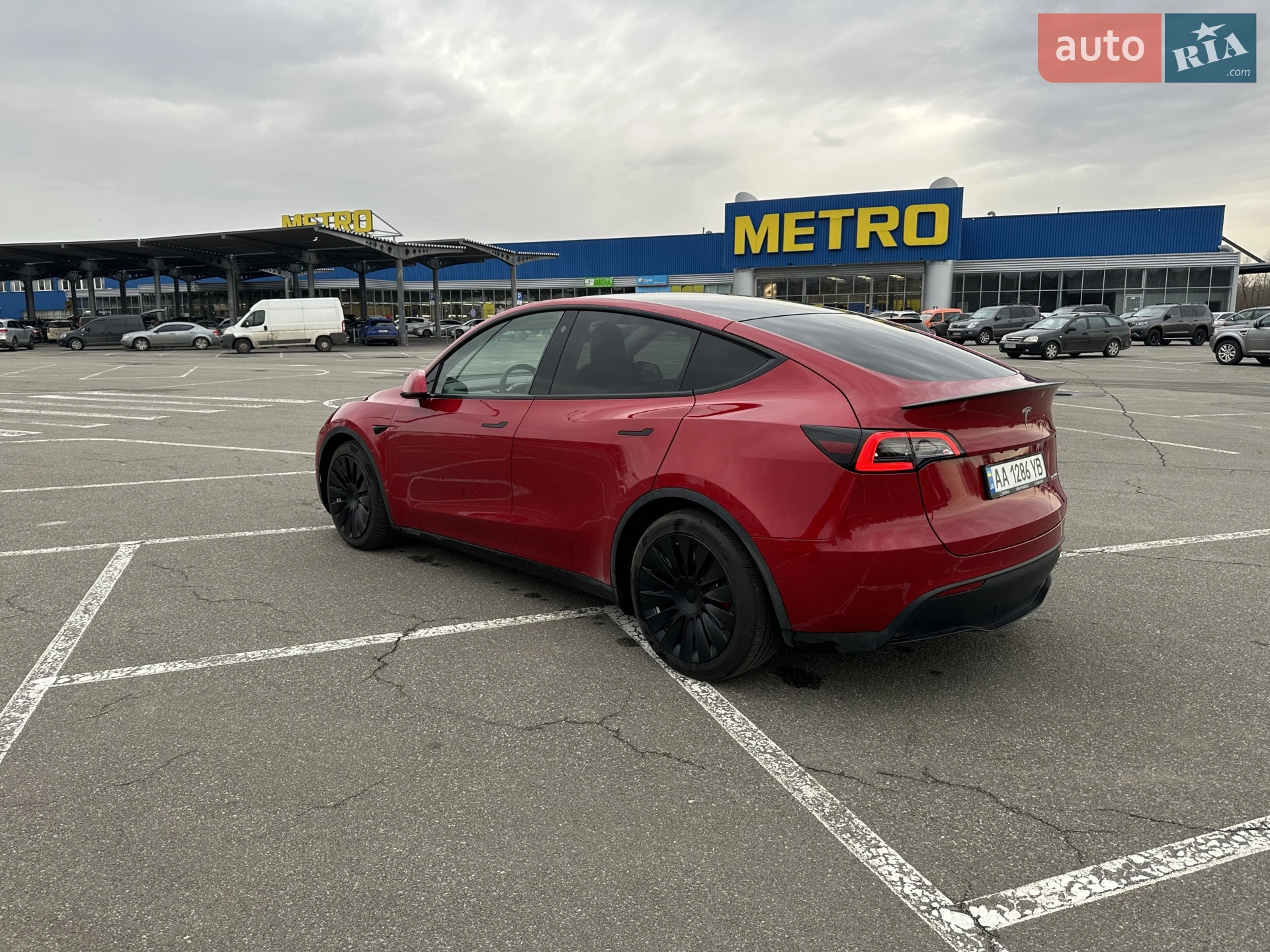 2020 Tesla Model Y - мініатюра 14