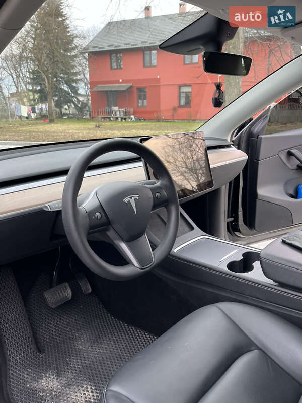 Внедорожник / Кроссовер Tesla Model Y 2022 в Самборе