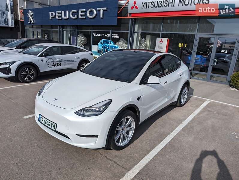 Внедорожник / Кроссовер Tesla Model Y 2021 в Черкассах