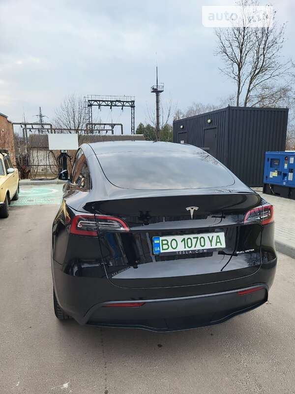 Внедорожник / Кроссовер Tesla Model Y 2022 в Тернополе