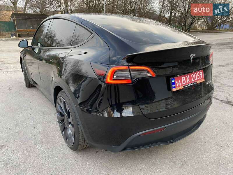 Внедорожник / Кроссовер Tesla Model Y 2022 в Полтаве
