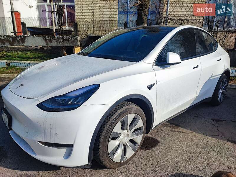 Внедорожник / Кроссовер Tesla Model Y 2021 в Ровно