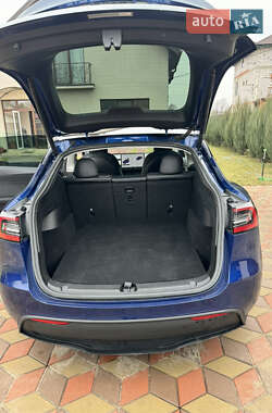 Внедорожник / Кроссовер Tesla Model Y 2021 в Борисполе
