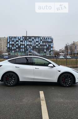 Внедорожник / Кроссовер Tesla Model Y 2020 в Харькове