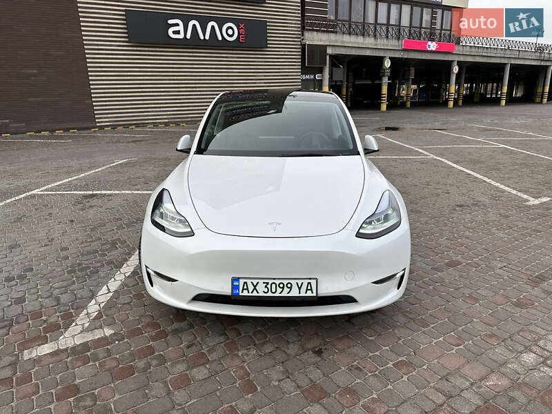 Внедорожник / Кроссовер Tesla Model Y 2021 в Харькове