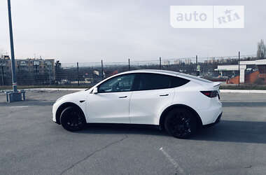 Внедорожник / Кроссовер Tesla Model Y 2021 в Харькове