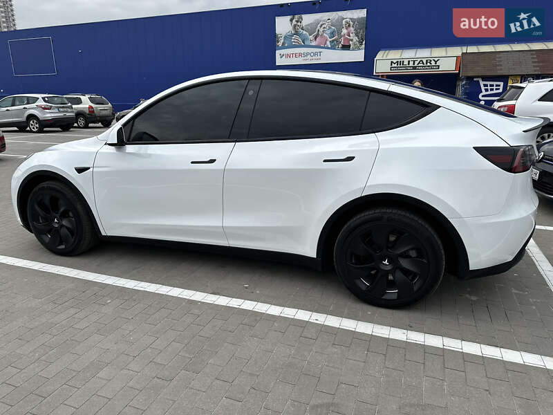 Позашляховик / Кросовер Tesla Model Y 2023 в Броварах