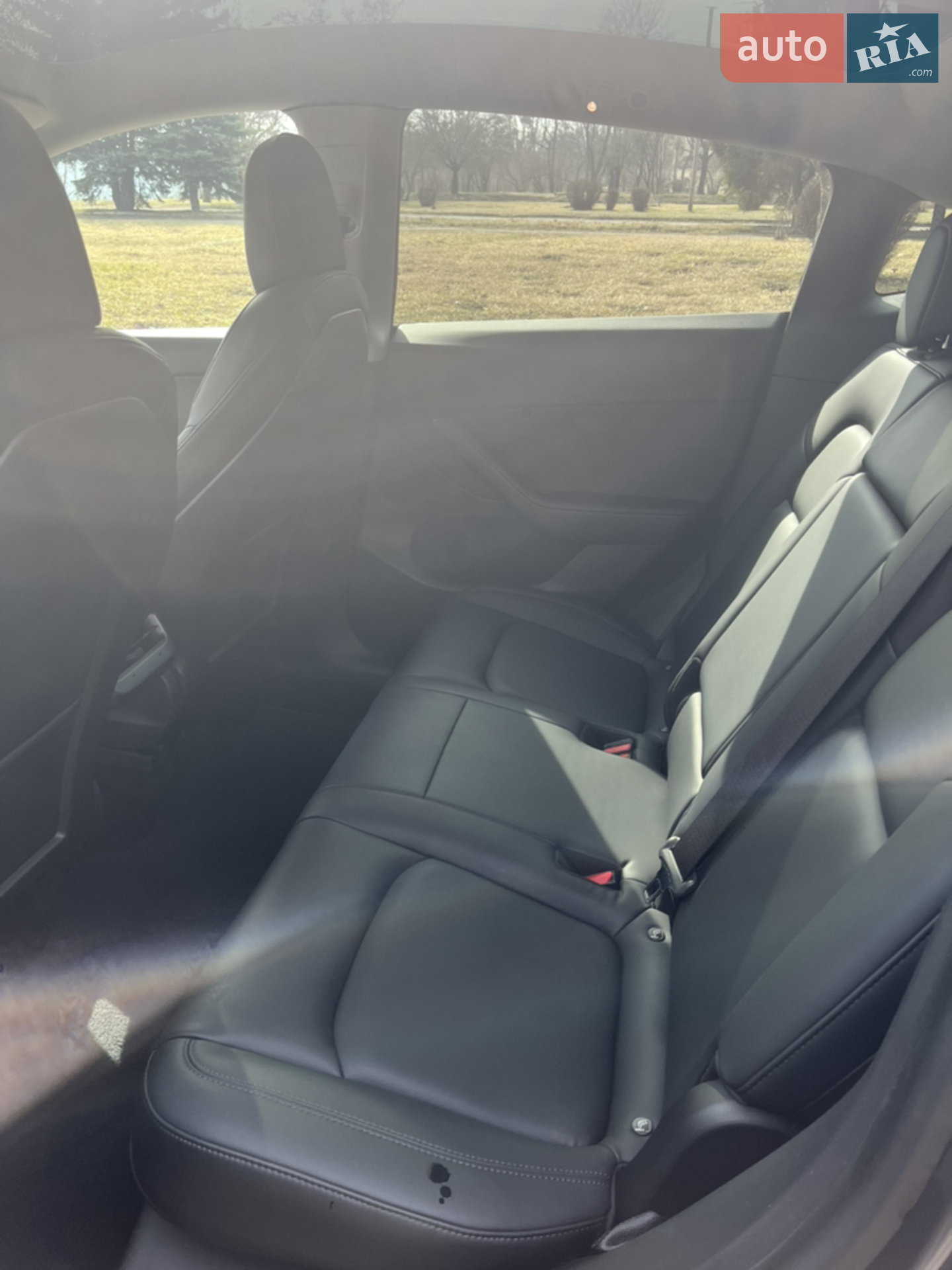2021 Tesla Model Y - мініатюра 17