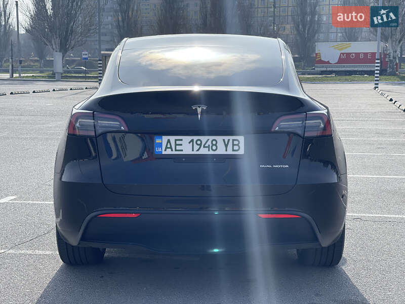 Внедорожник / Кроссовер Tesla Model Y 2023 в Днепре